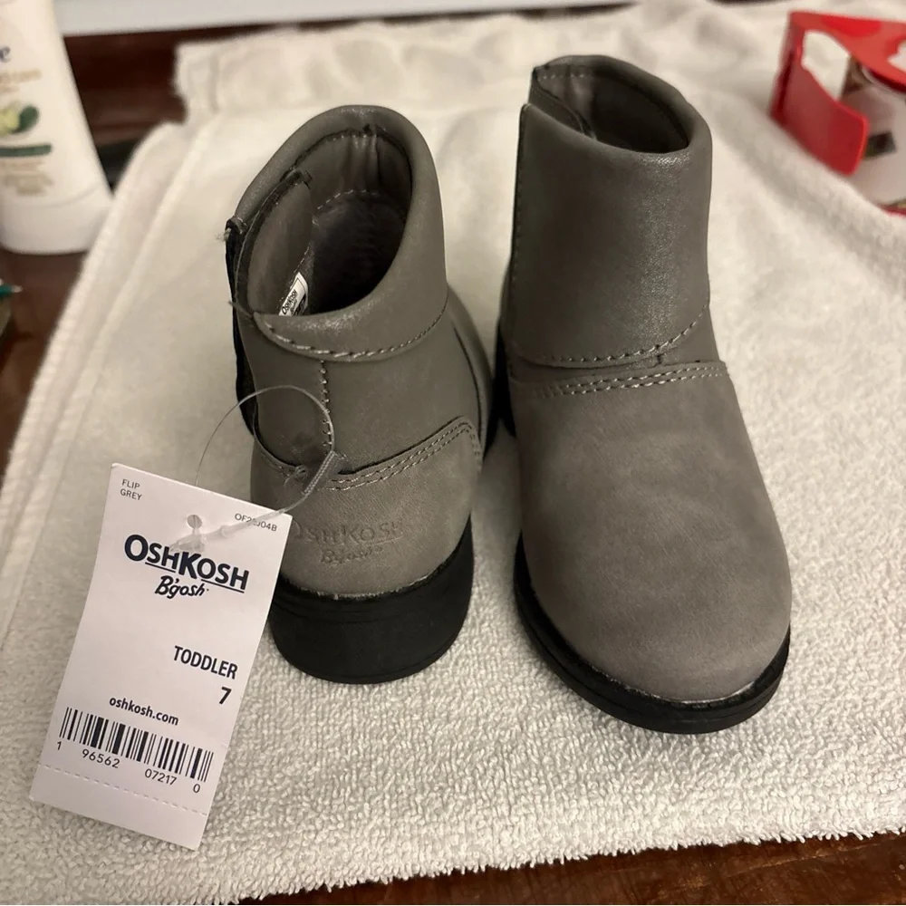 OshKosh B'gosh Gray Toddler Boots